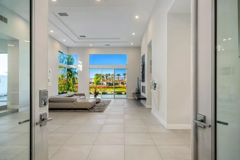 770 Deer Haven Circle, Palm Desert, California 92211 home-pic-11